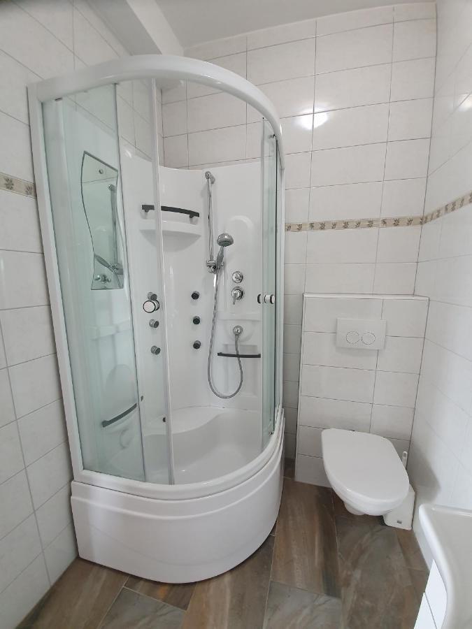 Apartments Ljubic パグ エクステリア 写真